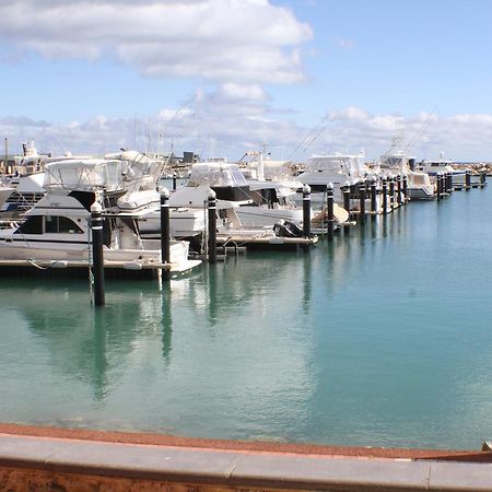 Geraldton Holiday Unit With Free Streaming Exteriör bild